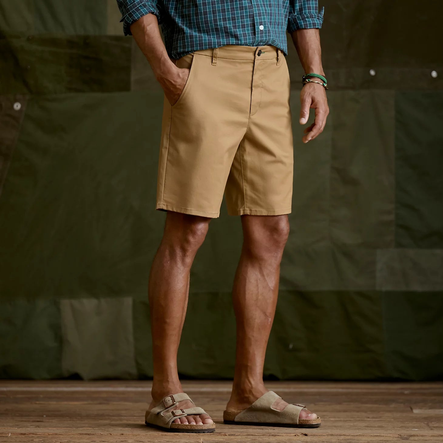 Orvis 1856 Easy Care Angler 9" Chino Shorts