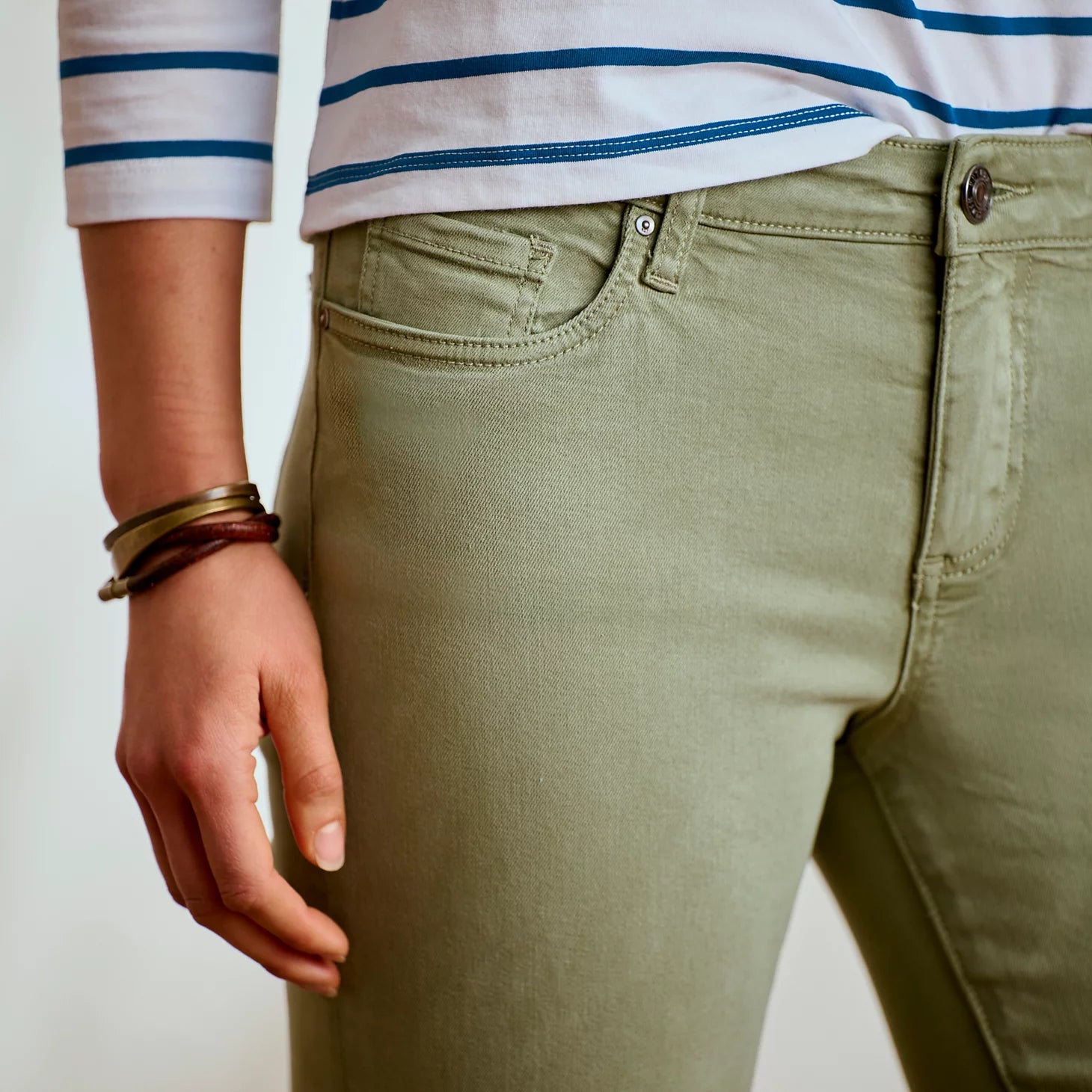 Orvis Kut from the Kloth® Amy Stretch Twill Cropped Chinos