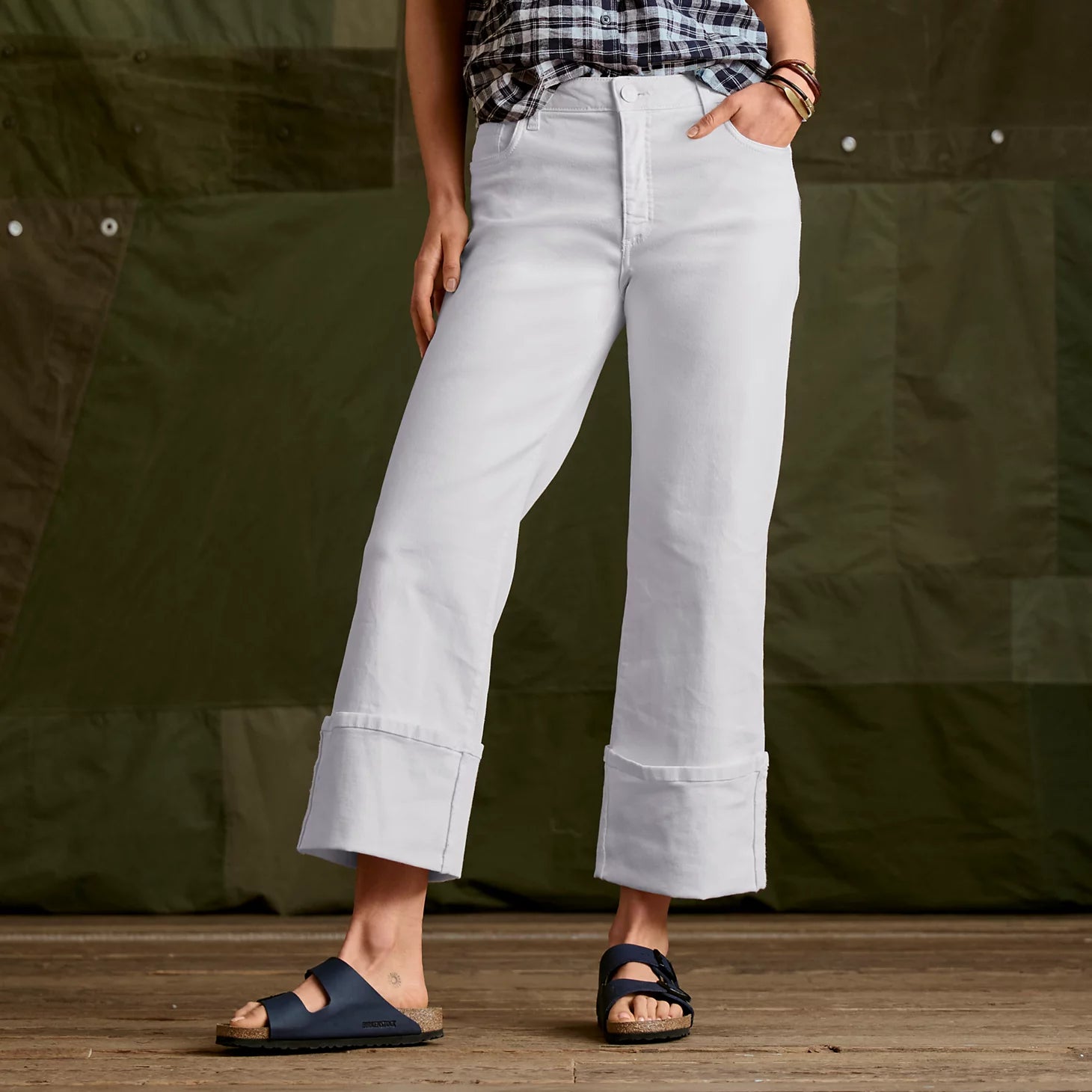 WHITE,2