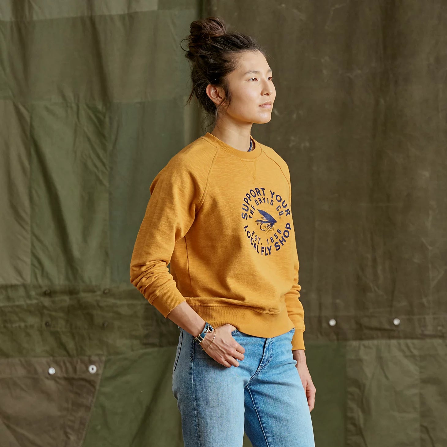 Orvis Women's Montana Morning® Graphic Crewneck Sweatshirt